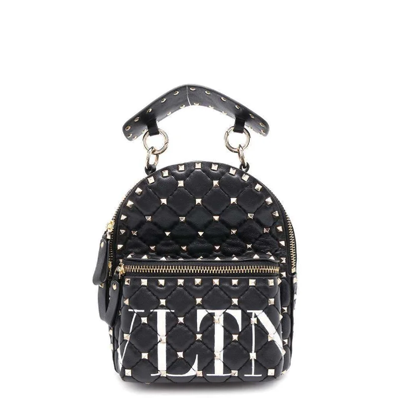 Handle bags with subtle embroidery for detail -Valentino  Leather Backpack (Pre-Owned)