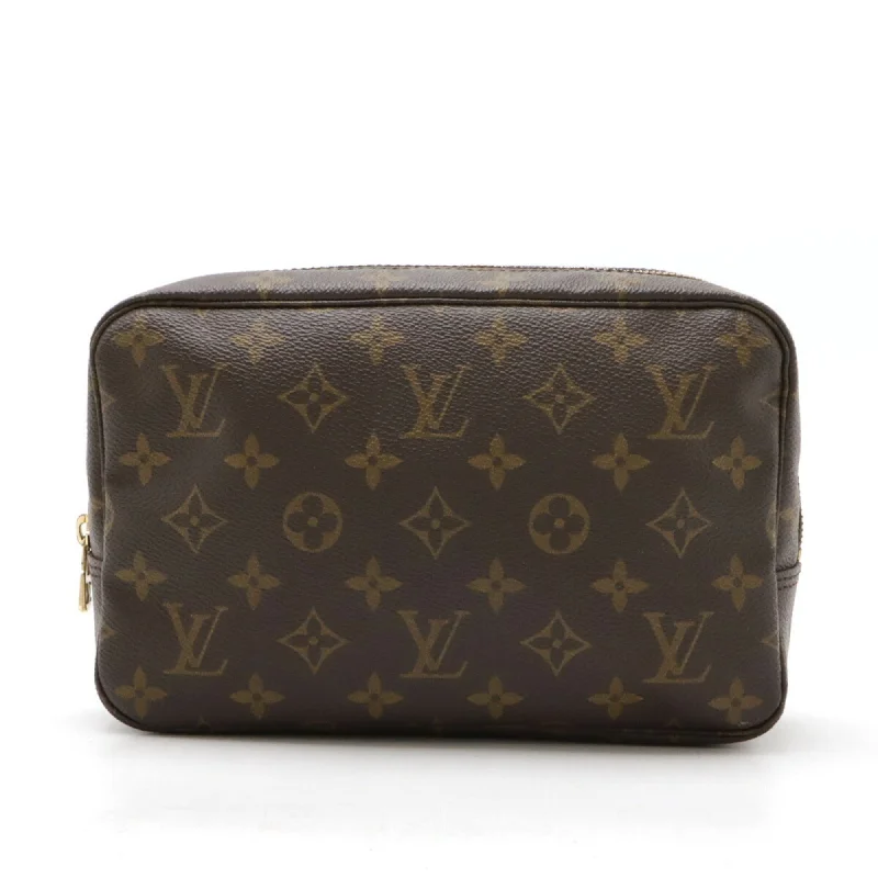 Handle bags with retro logos for charm -Louis Vuitton   Clutch Bag Pouch (Pre-Owned)