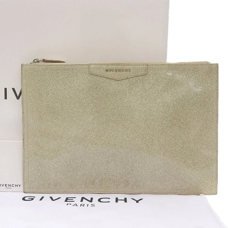 Handle bags with reinforced stitching for durability -Givenchy  Patent Leather Clutch Bag (Pre-Owned)