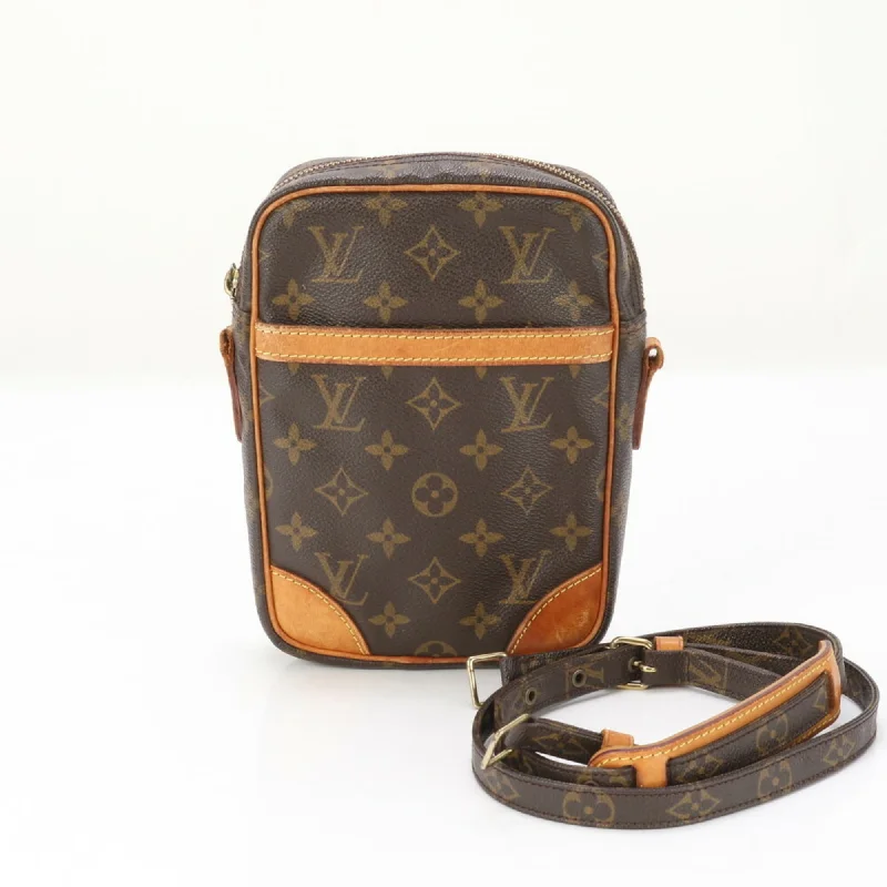 Handle bags with vegan suede for softness -Louis Vuitton Monogram  Monogram Monogram Handbag Shoulder Bag Tote Bag (Pre-Owned)