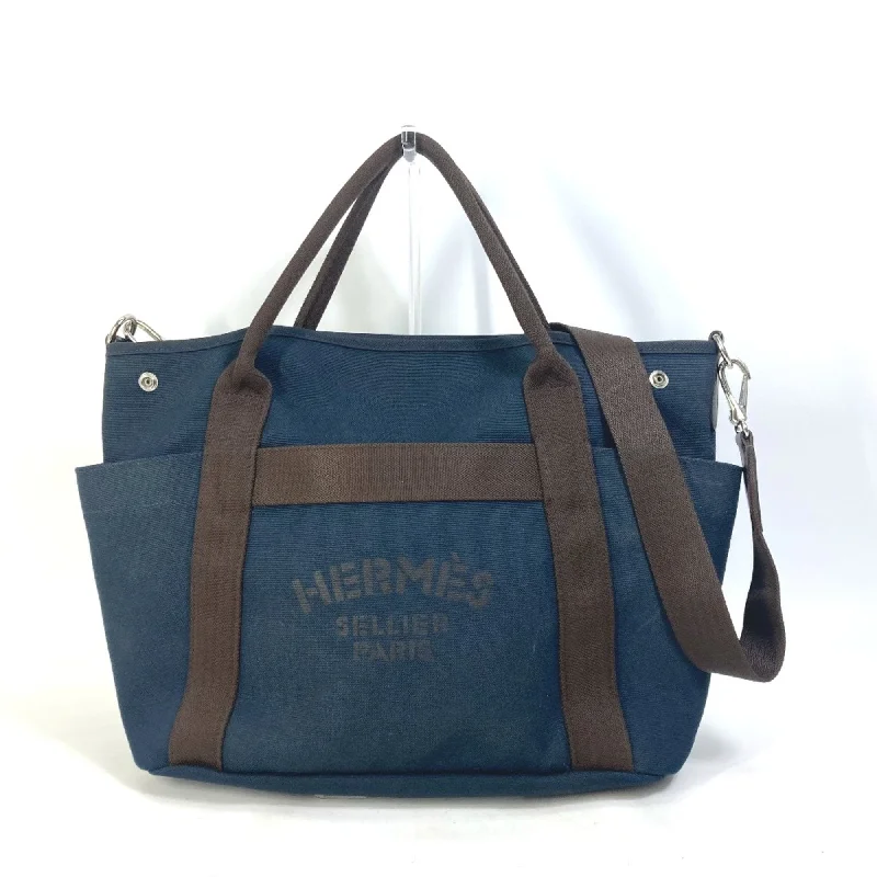 Handle bags with soft linings for protection -Hermes  Cloth Tote Bag (Pre-Owned)