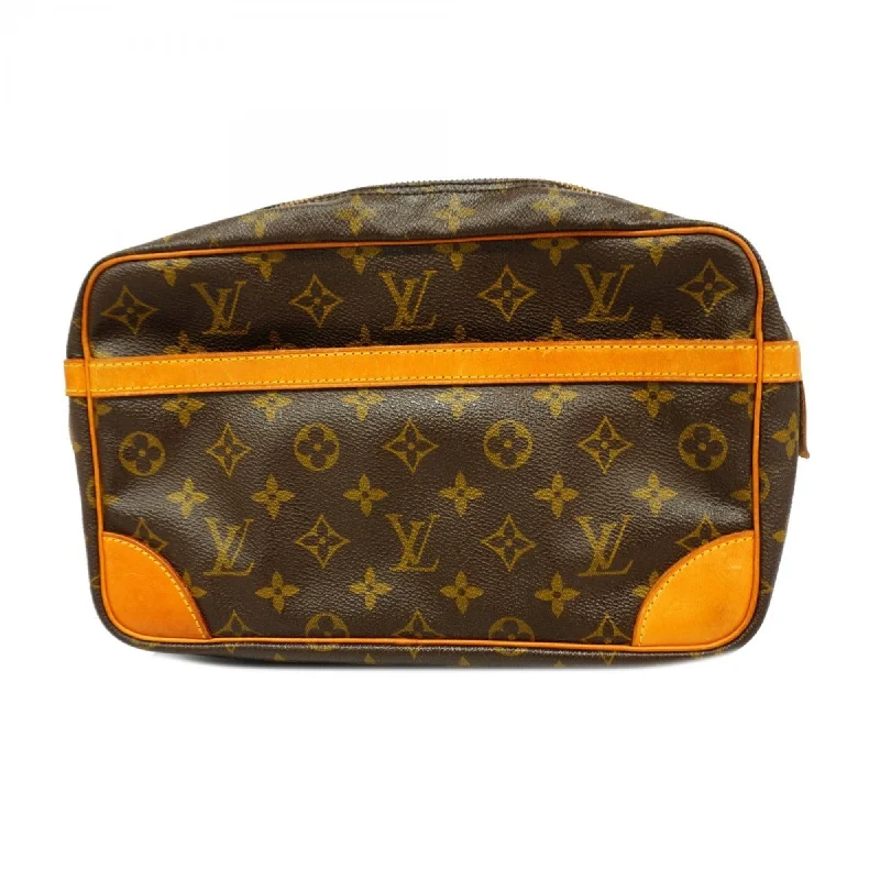 Handle bags with lightweight nylon for ease -Louis Vuitton  Clutch Bag (Pre-Owned)