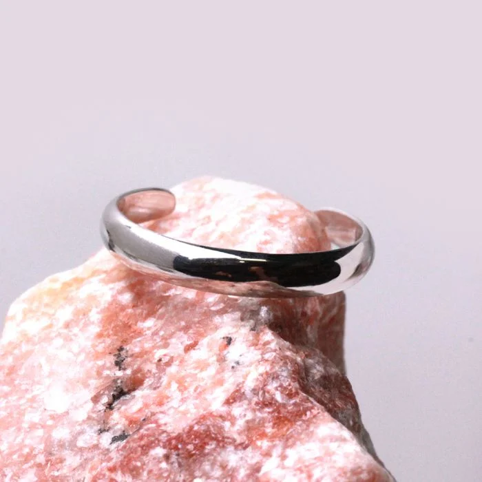 Rings with coral stones for vibrant pop -Sterling Silver Simple Band Toe Ring