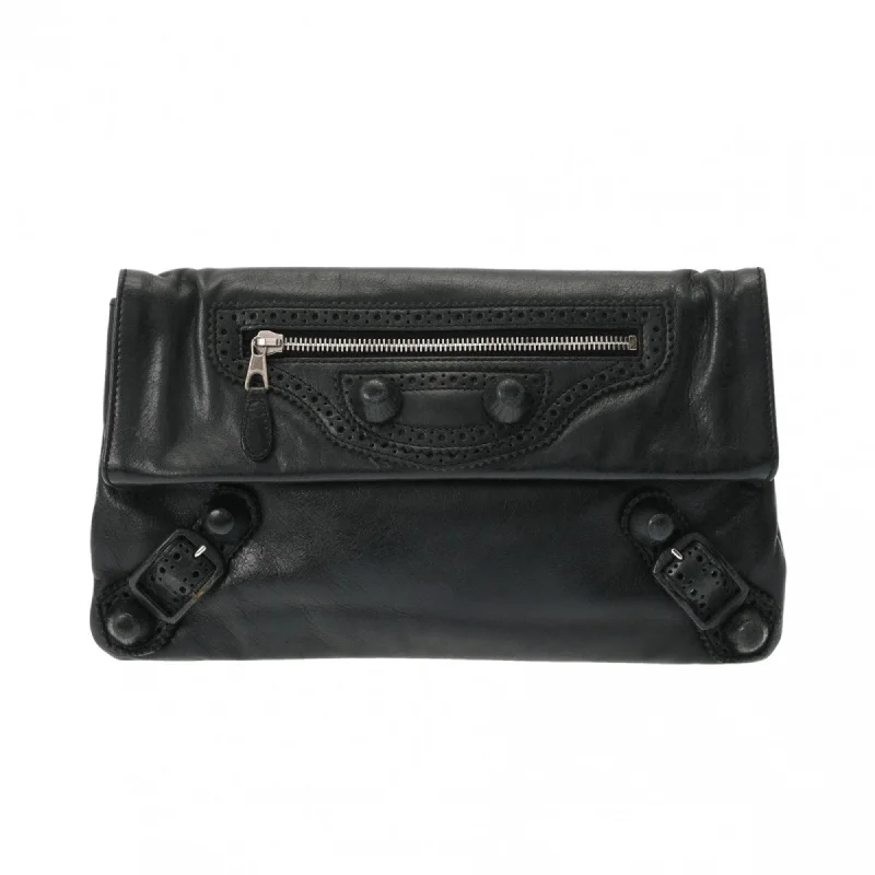 Handle bags with thick handles for support -Balenciaga  Leather Clutch Bag (Pre-Owned)