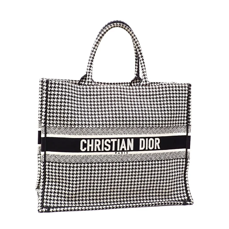 Handle bags with padded interiors for laptops -Christian Dior   Canvas Tote Bag (Pre-Owned)